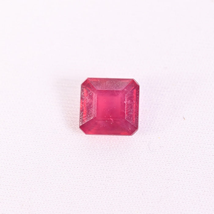 RUBY SQUARE 8 CRT