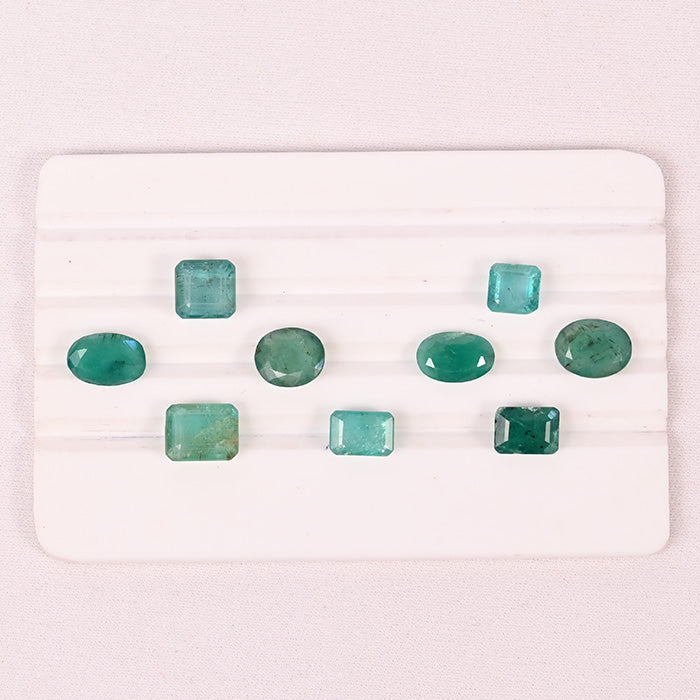 ZAMBIAN EMERALD GEM STONES
