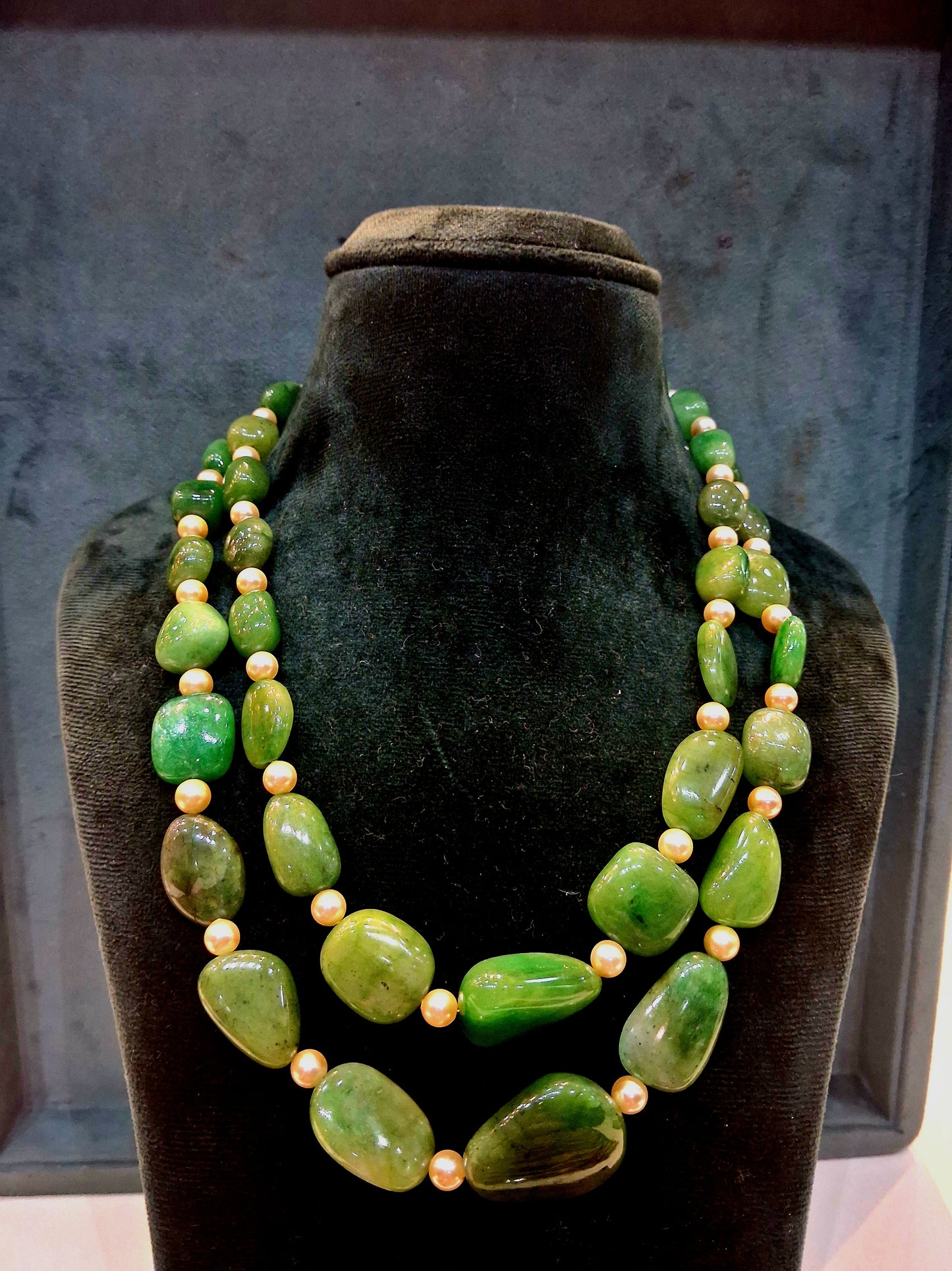 NATURAL BERLY BEADS