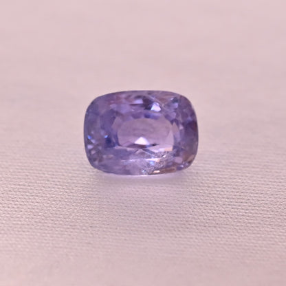 BLUE SAPPHIRE CEYLON BUGGETT 7.70 CRT