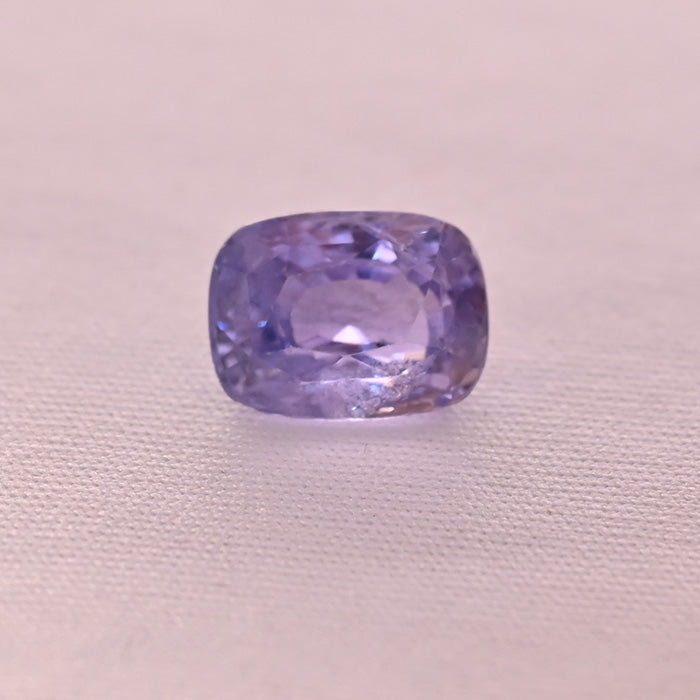 BLUE SAPPHIRE CEYLON BUGGETT 7.70 CRT