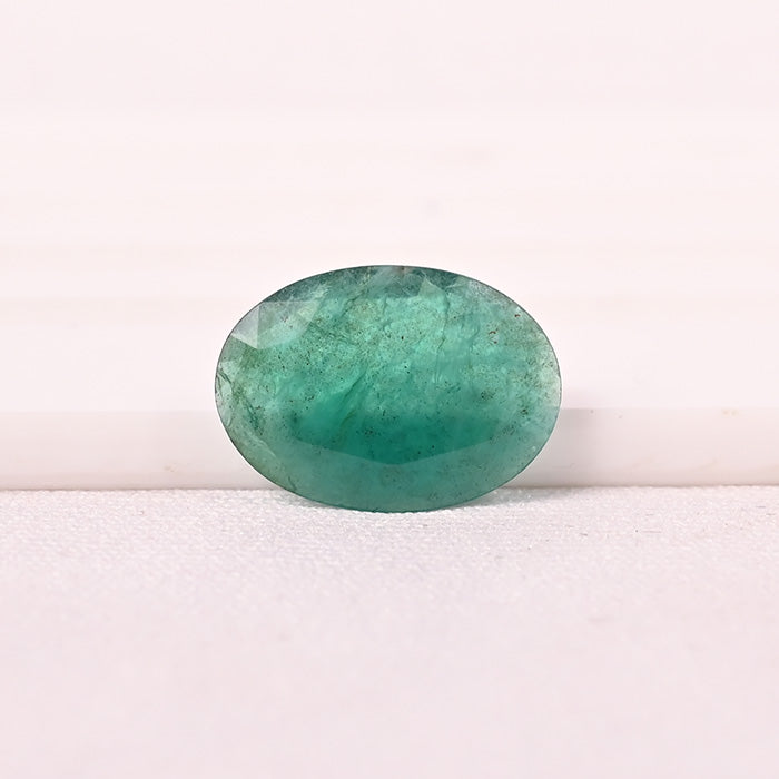 EMERALD OVAL SHAPE 5.48 CRT