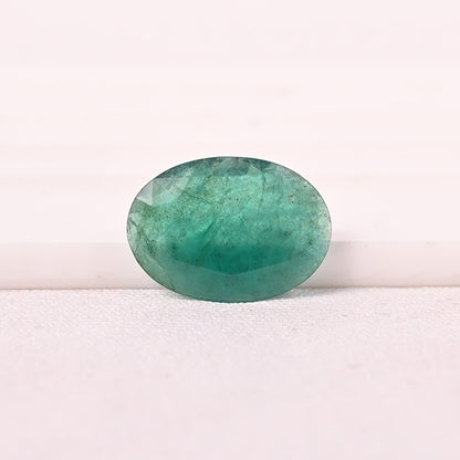 EMERALD OVAL SHAPE 5.48 CRT