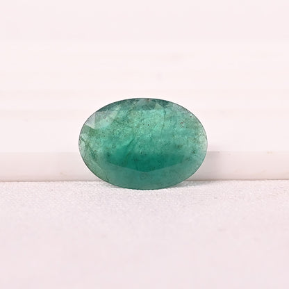 EMERALD OVAL SHAPE 5.48 CRT