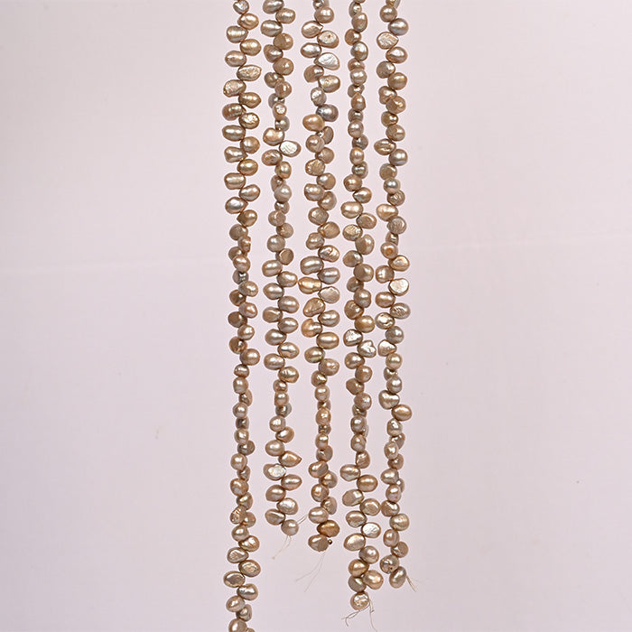NATURAL PEARLS SHAPELESS