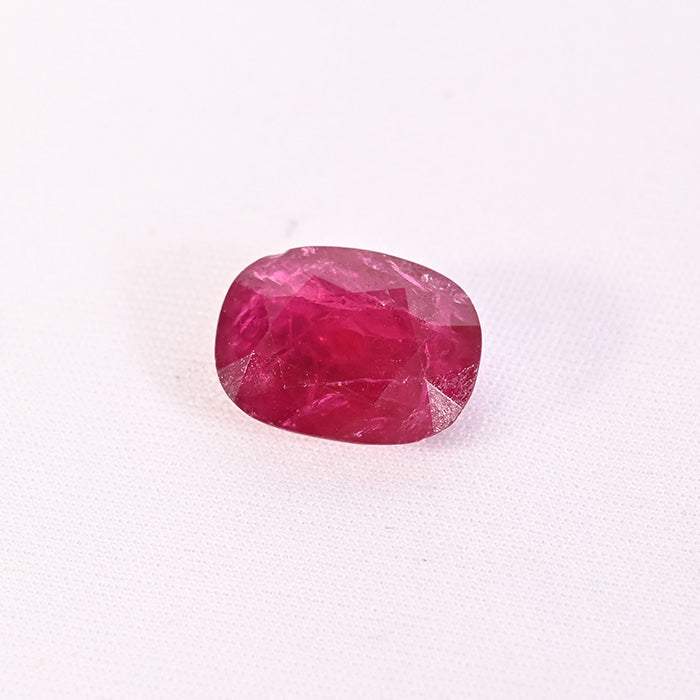 RUBY OVAL 10 CRT