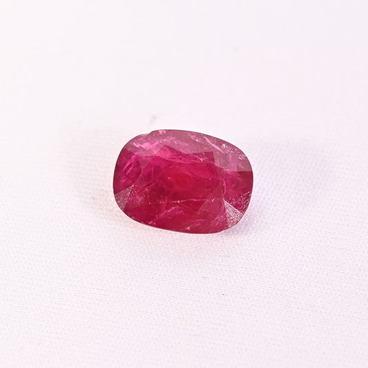RUBY OVAL 10 CRT