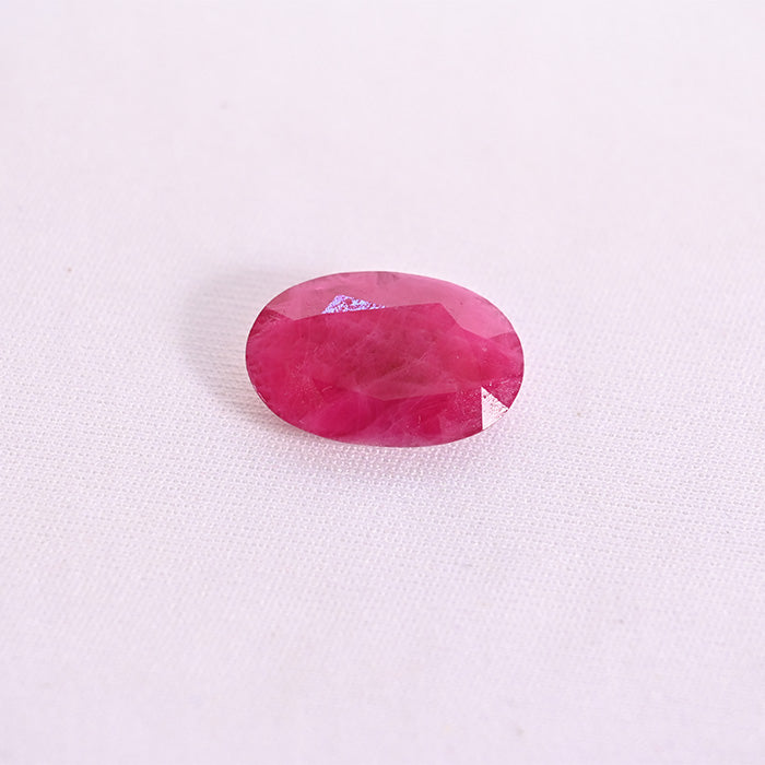 RUBY OVAL