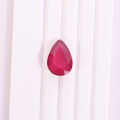 RUBY PEAR SHAPE 10 CRT