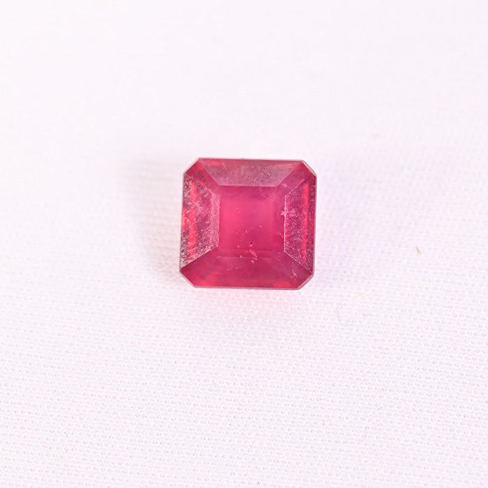 RUBY SQUARE 8 CRT