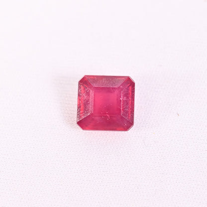 RUBY SQUARE 8 CRT