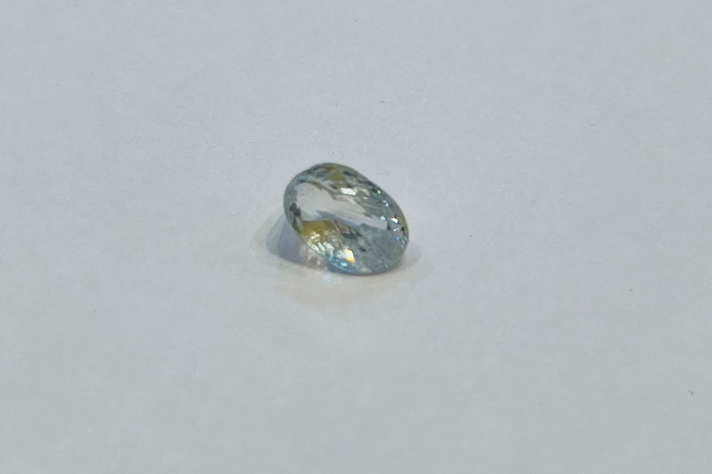 White sapphire