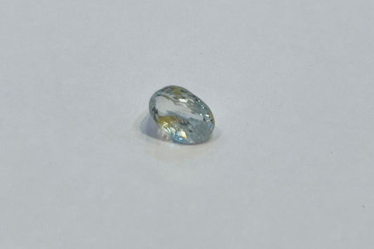 White sapphire