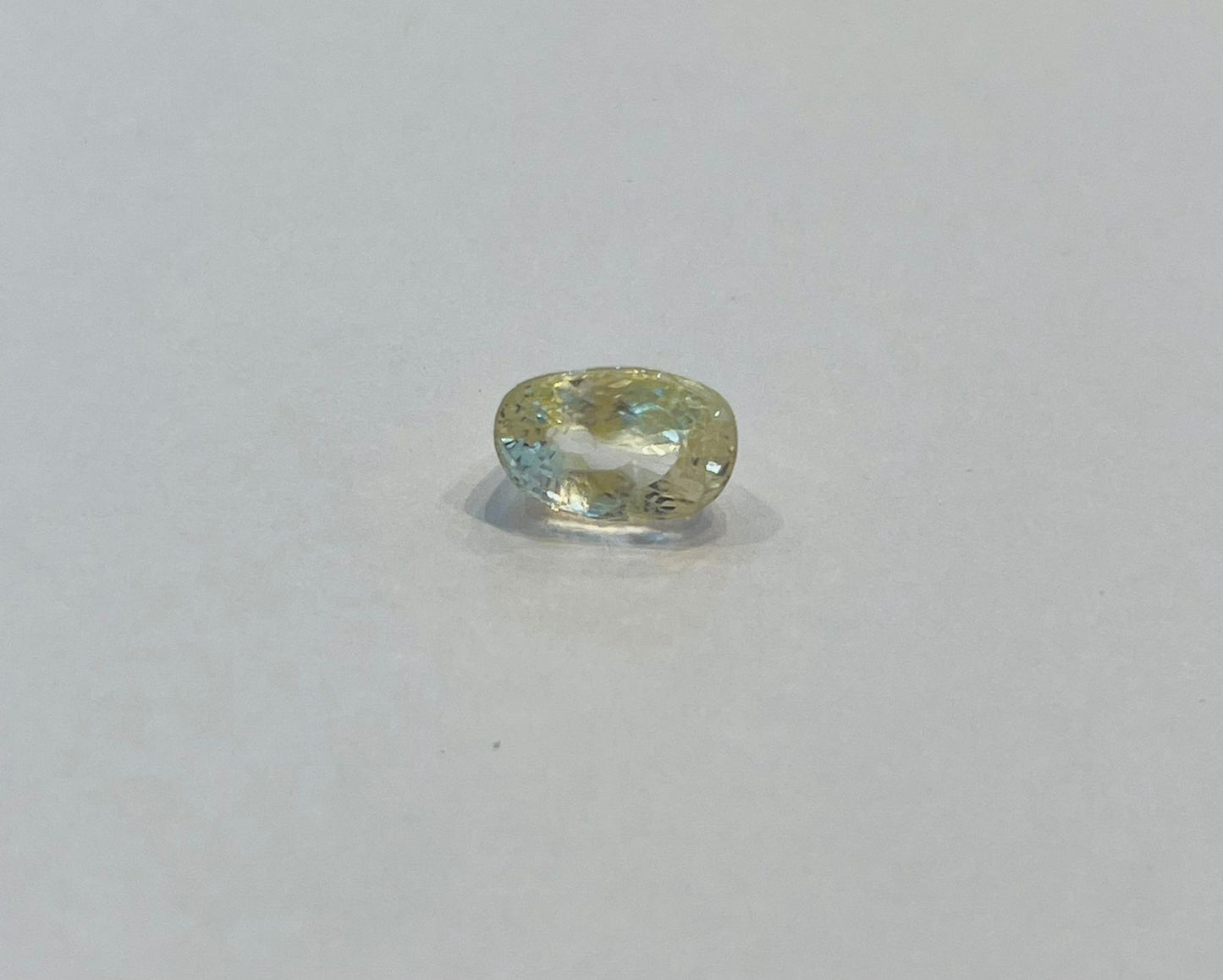 White sapphire