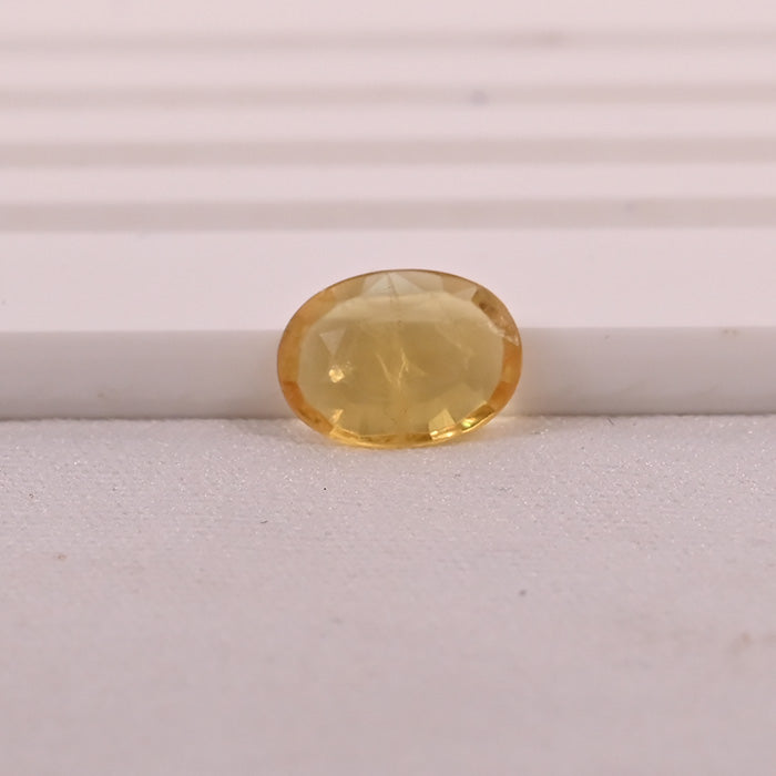 YELLOW SAPPHIRE GEM STONE BANGKOK OVAL SHAPE 1.70
