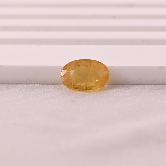 YELLOW SAPPHIRE GEM STONE BANGKOK OVAL SHAPE 2.10 CRT