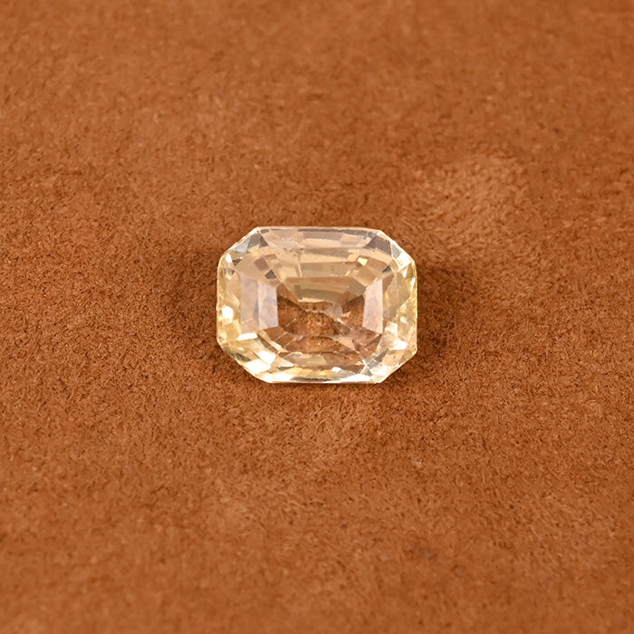 YELLOW SAPPHIRE GEM STONE CEYLONE EMERALD CUT 4.19 CRT