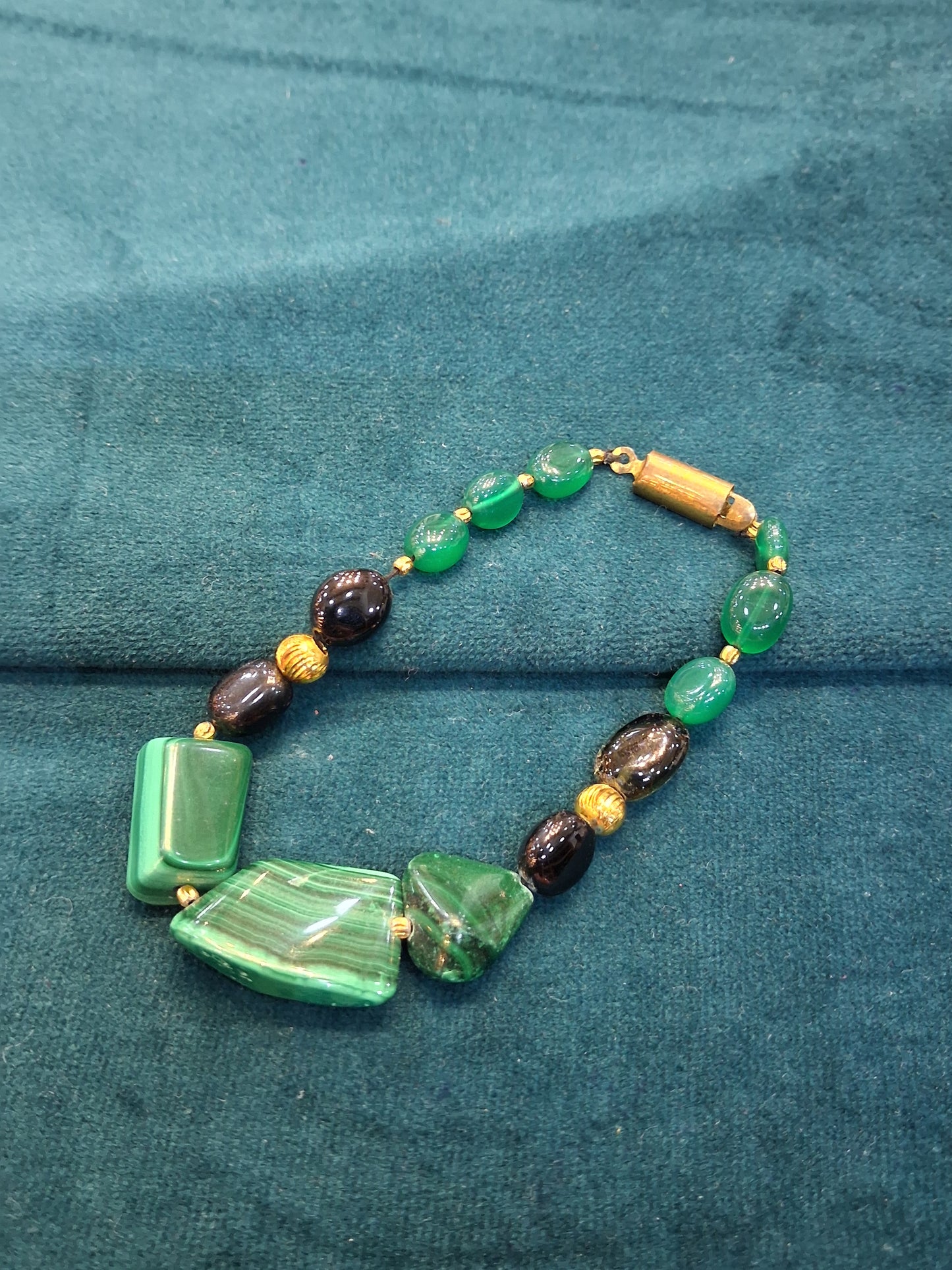 MALACHITE/BLACK SPINEL BRACELET